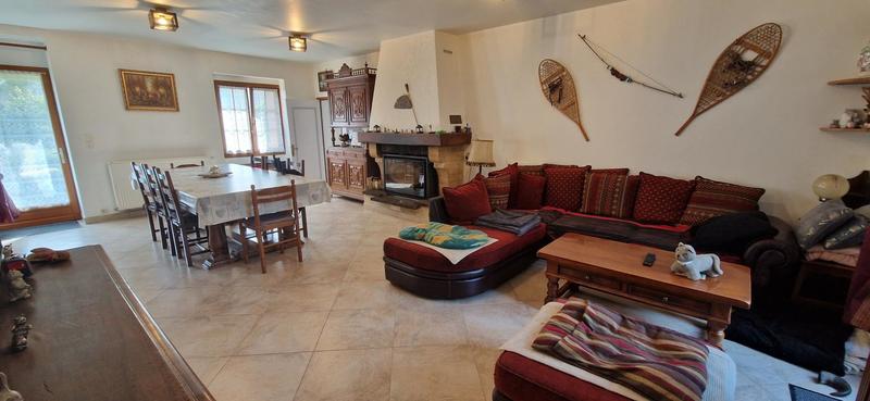 Maison - 200 m² - 5 pièces