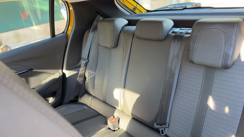 Peugeot 208 II 1.5 BlueHDi 100 Allure - 5 places