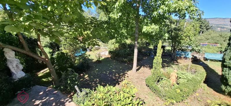 Maison de village - 249 m² - 12 pièces