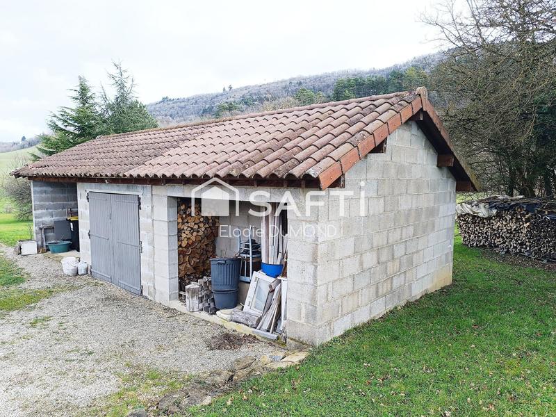 Maison - 250 m² - 8 pièces