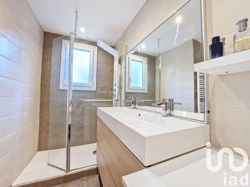 Appartement - 81 m² - 3 pièces