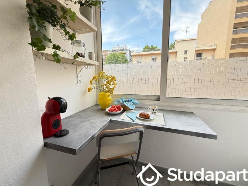 Chambre - 12 m² - 1 pièce