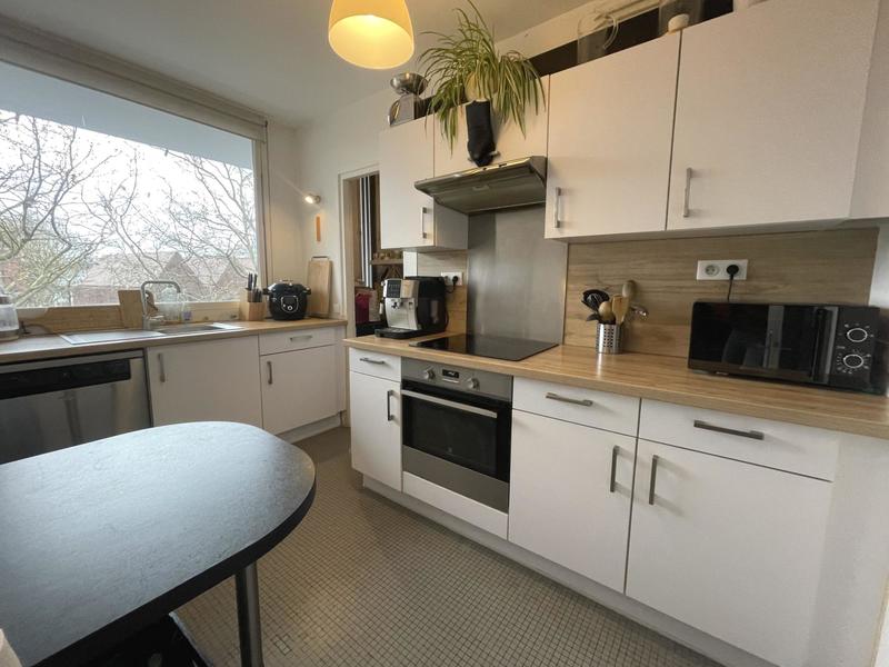 Appartement - 95 m² - 5 pièces