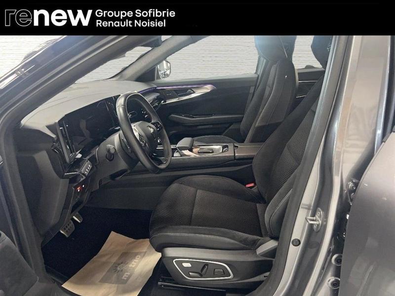 Renault Austral E-Tech hybrid 200 Iconic esprit Alpine