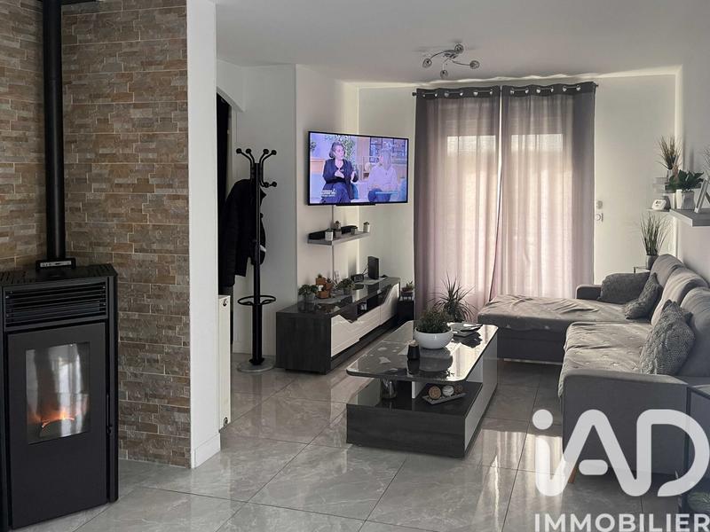 Maison - 160 m² - 10 pièces