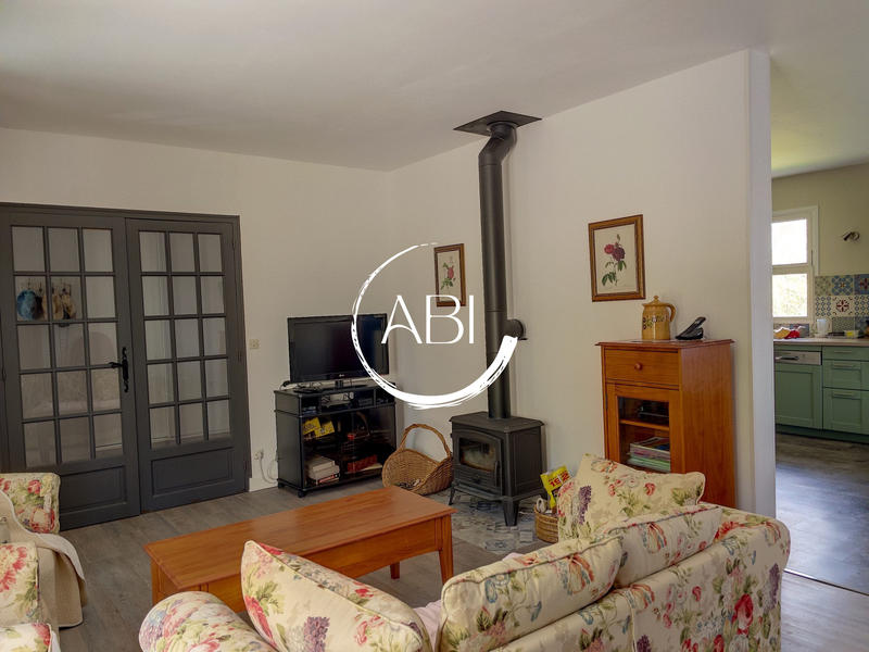 Maison traditionnelle - 164 m² - 6 pièces