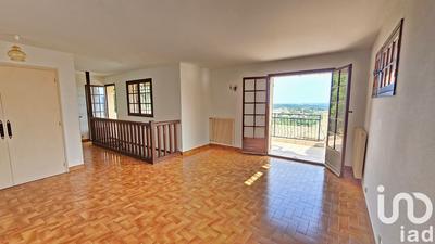 Maison - 79 m² - 5 pièces