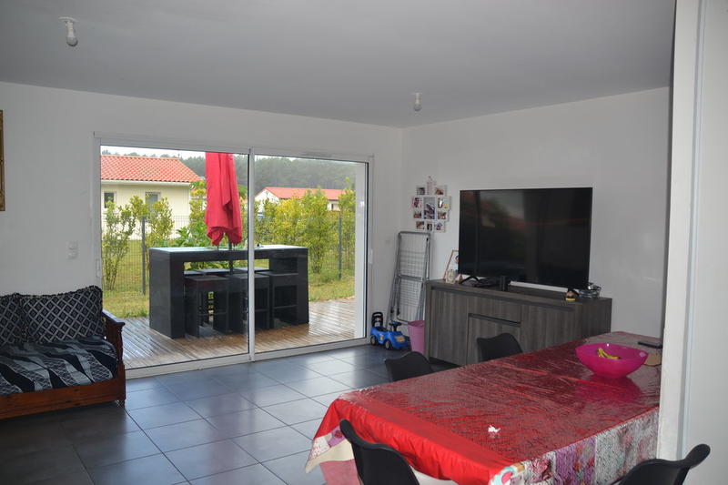 Maison - 85 m² - 4 pièces