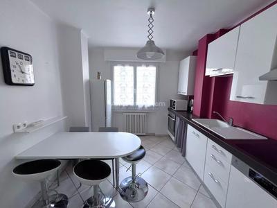 Appartement - 63 m² - 3 pièces