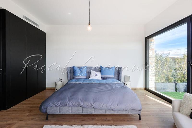 Appartement - 137 m² - 4 pièces