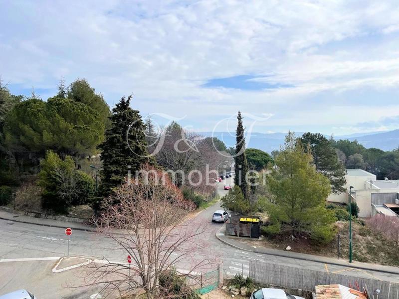 Appartement - 75 m²