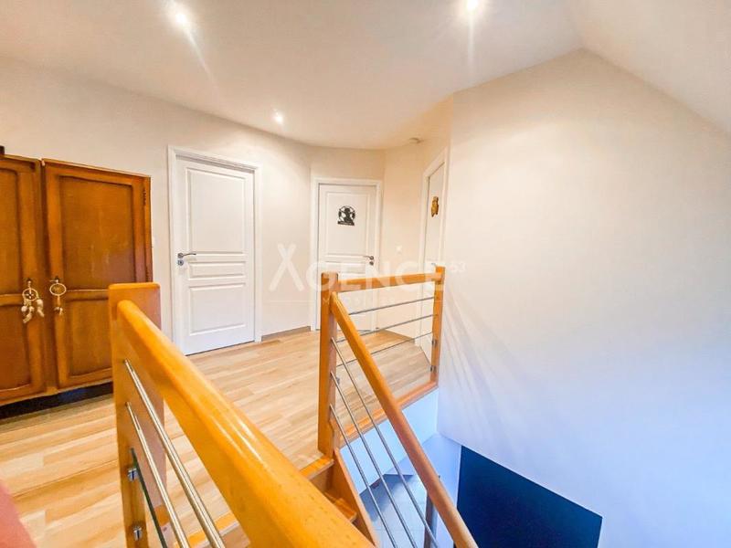 Maison - 170 m² - 5 pièces