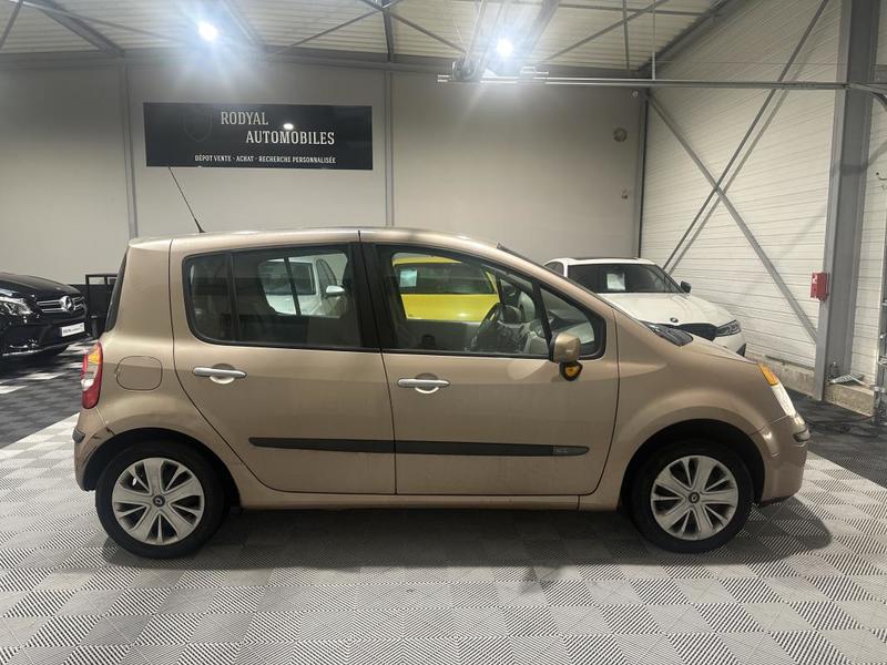 Renault Modus 1.5 dCi 82 cv