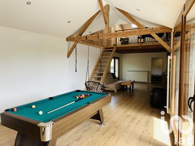 Maison de village - 333 m² - 10 pièces