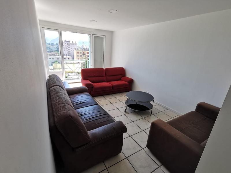 Appartement - 67 m² - 4 pièces