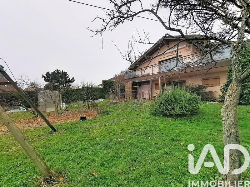 Maison - 190 m² - 9 pièces