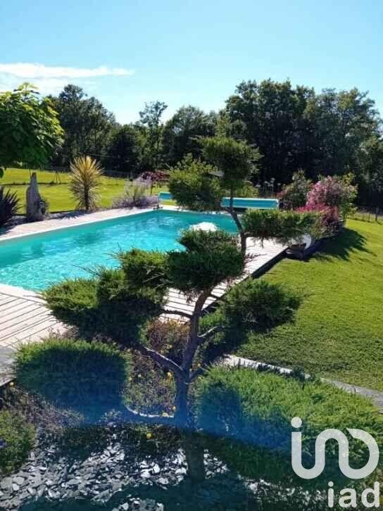 Maison - 141 m² - 7 pièces