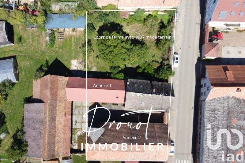 Maison - 238 m² - 9 pièces