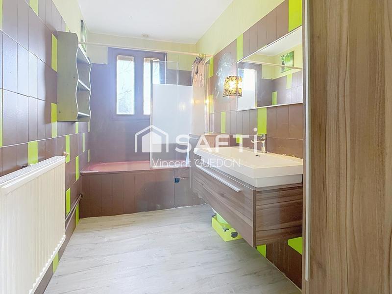 Maison - 138 m² - 6 pièces