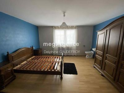 Maison - 103 m² - 4 pièces