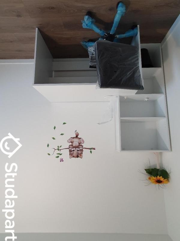 Chambre - 11 m² - 1 pièce