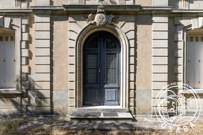 Château - 640 m² - 24 pièces