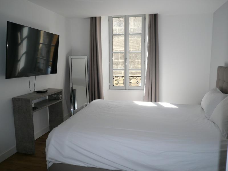 Immeuble - 106 m² - 7 pièces