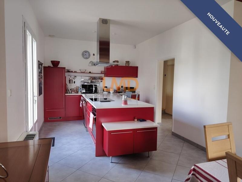 Maison - 174 m² - 9 pièces