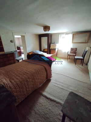 Maison - 175 m² - 8 pièces