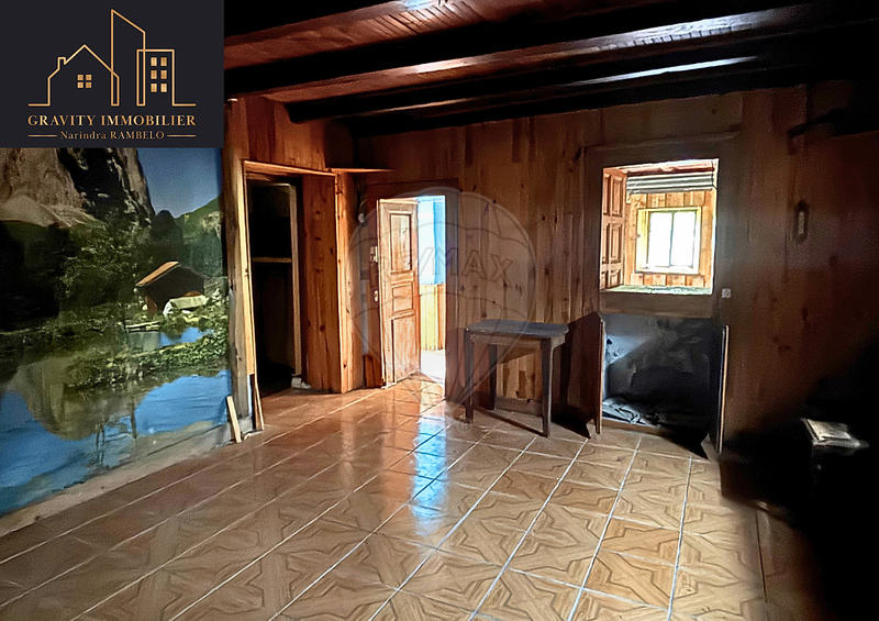 Maison - 190 m² - 5 pièces