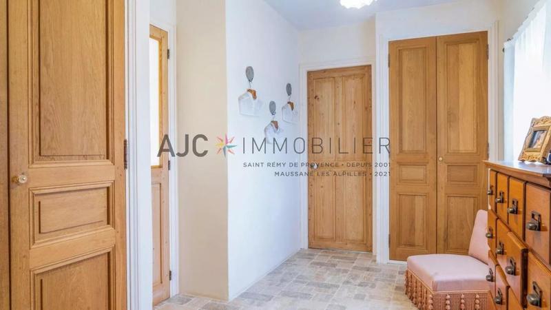 Mas - 186 m² - 4 pièces