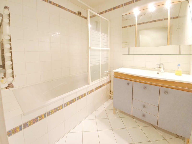 Appartement - 87 m² - 4 pièces