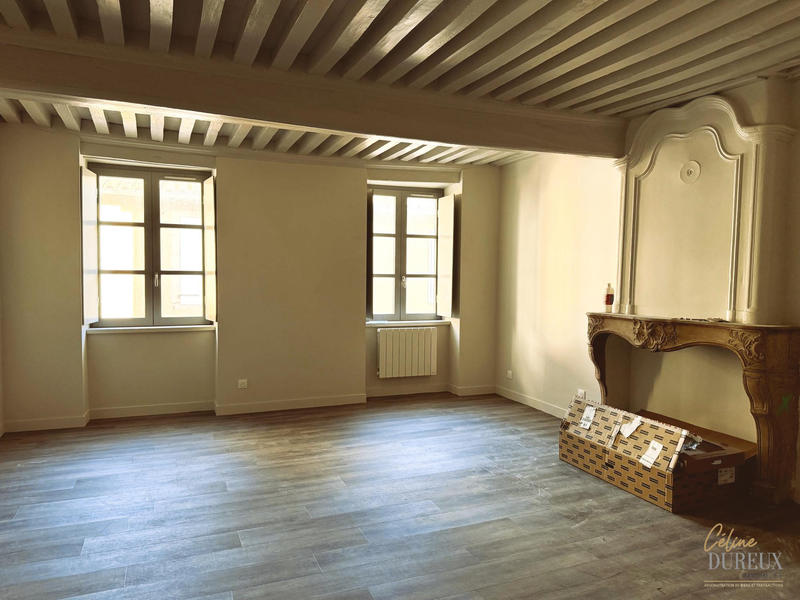 Appartement - 85 m² - 4 pièces