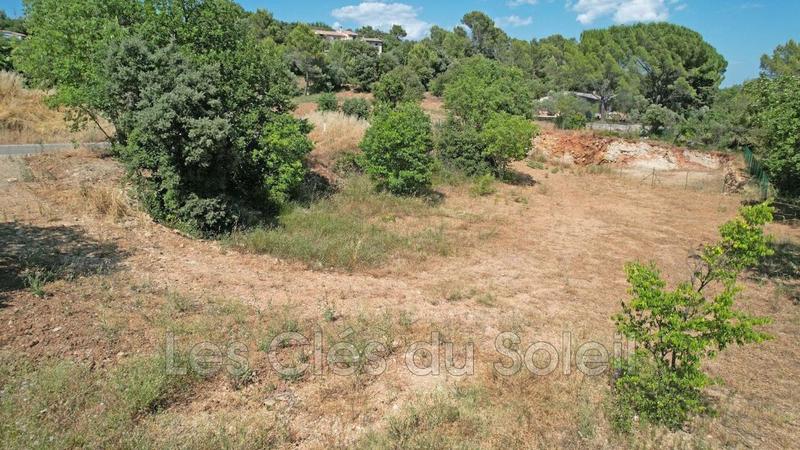 Terrain - 1 500 m²