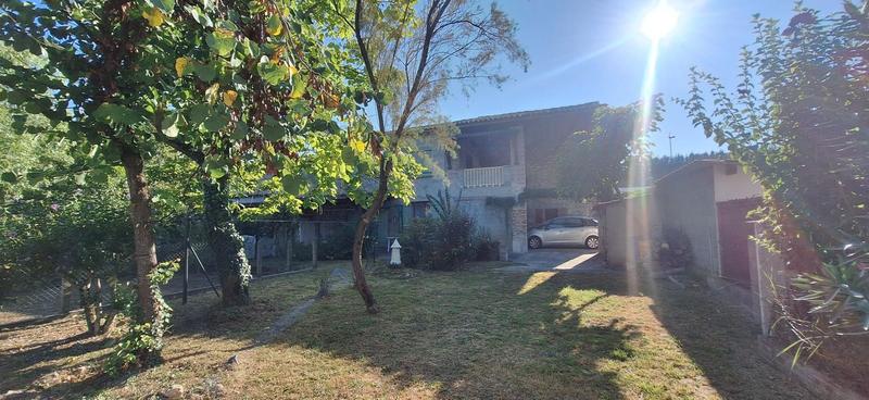 Maison - 153 m² - 7 pièces