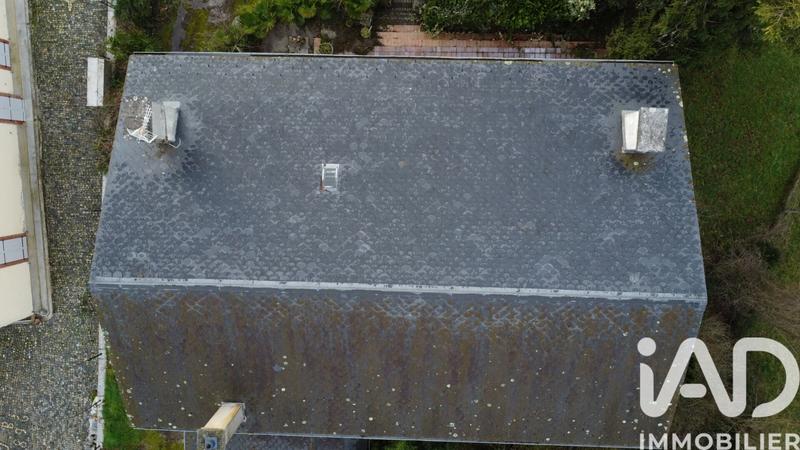 Maison - 263 m² - 9 pièces