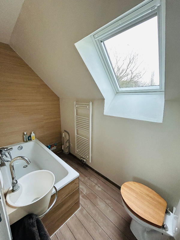 Maison - 85 m² - 5 pièces