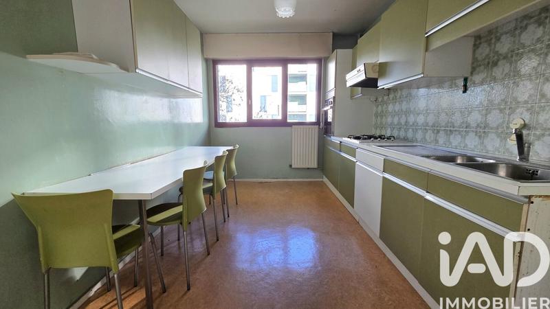 Appartement - 85 m² - 4 pièces