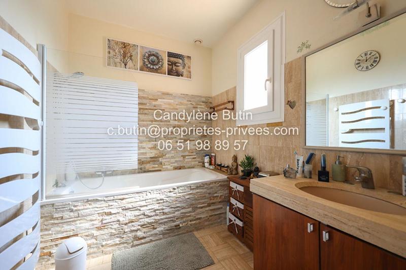 Villa - 114 m² - 4 pièces