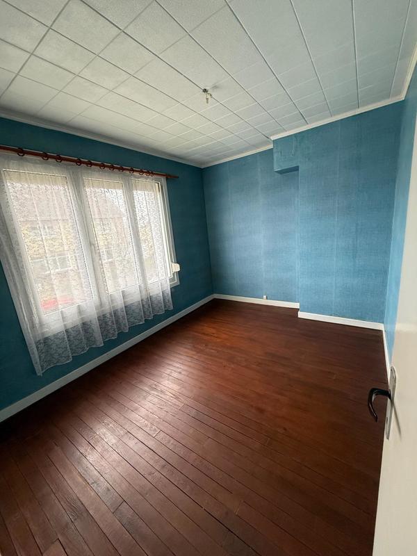 Maison - 81 m² - 6 pièces