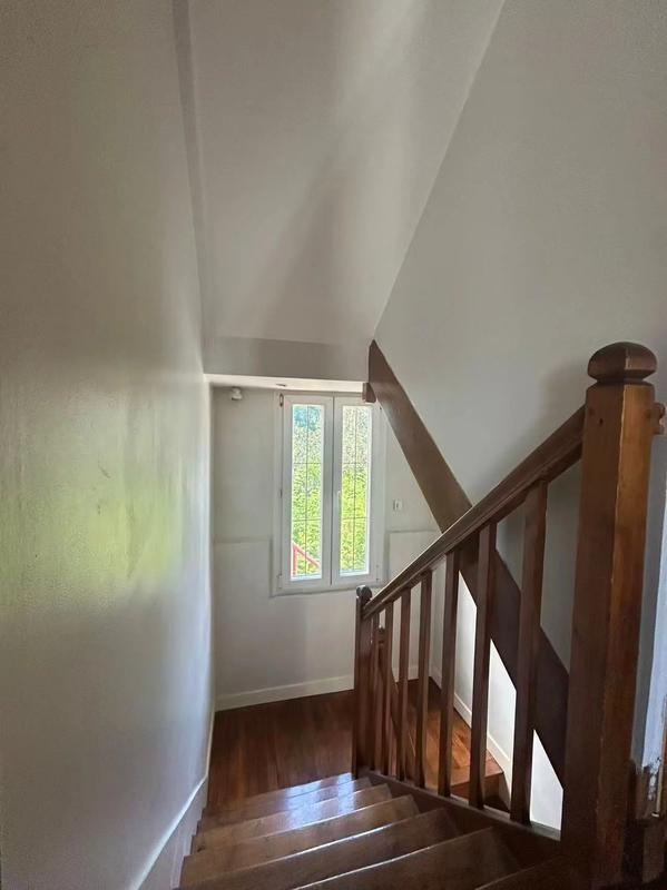 Maison - 131 m² - 7 pièces