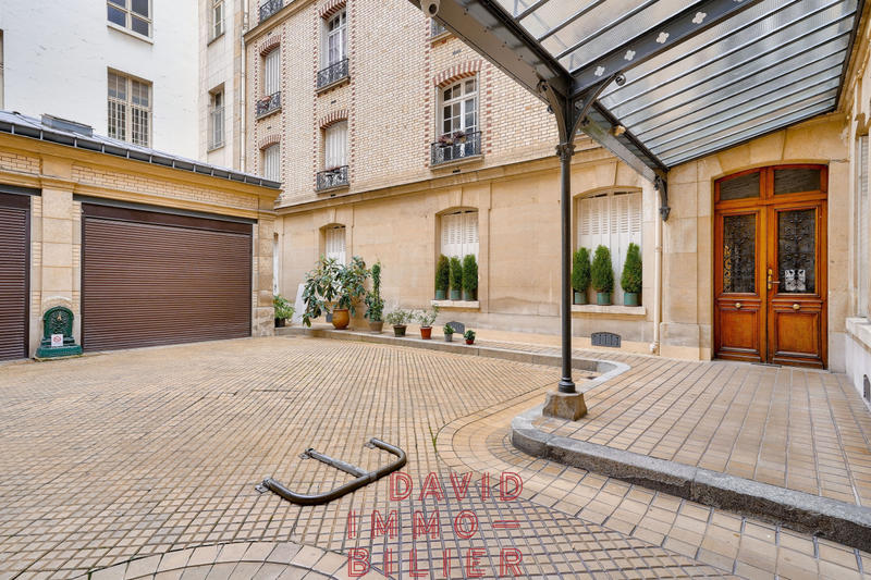 Appartement - 140 m² - 4 pièces