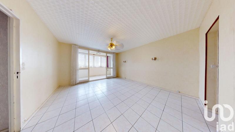 Appartement - 82 m² - 4 pièces