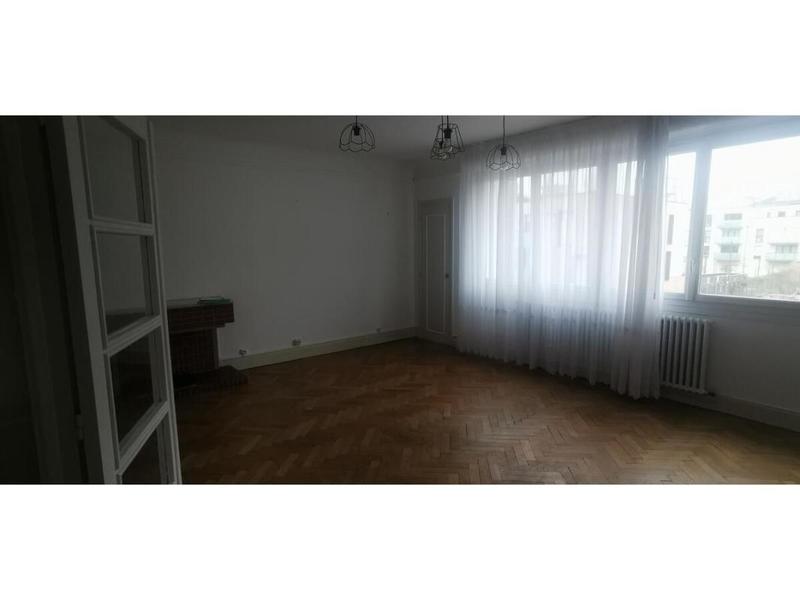 Appartement - 86 m² - 4 pièces