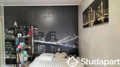 Chambre - 14 m² - 1 pièce