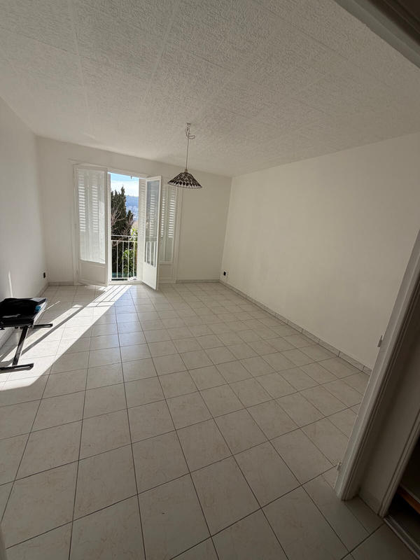 Appartement - 73 m² - 4 pièces