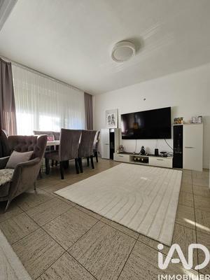 Maison - 260 m² - 5 pièces