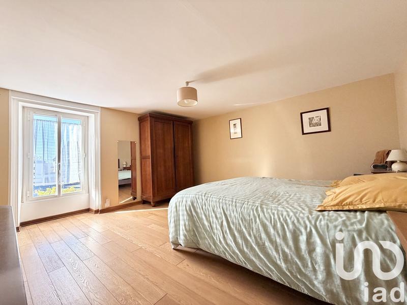 Maison de ville - 205 m² - 8 pièces