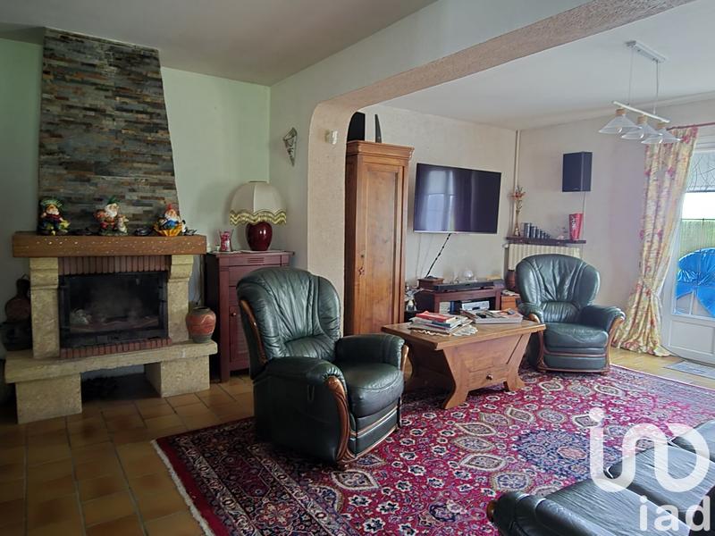 Maison - 186 m² - 7 pièces