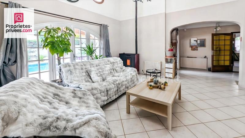 Maison - 144 m² - 5 pièces